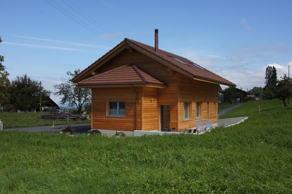 Gaestehaus Myhideaway Chalet Reichenbach im Kandertal